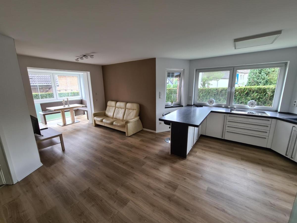 Grosse Naehe Flughafen Koeln Bonn Apartment *